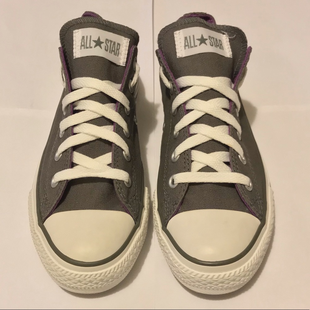 Converse Chuck Taylor Gray with Purple Lining